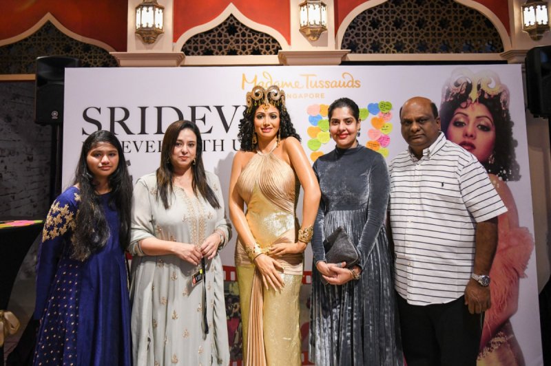 Boney Kapoor Janhvi Khushi Unveil Sridevi Wax Statue At Madame Tussauds 2019 Picture 8101