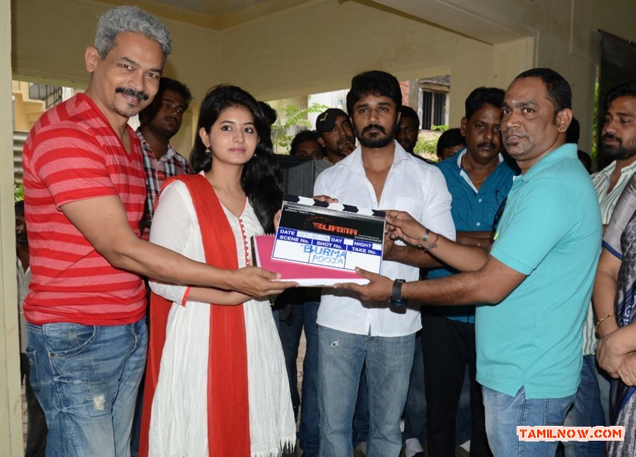 Burma Movie Pooja 6011