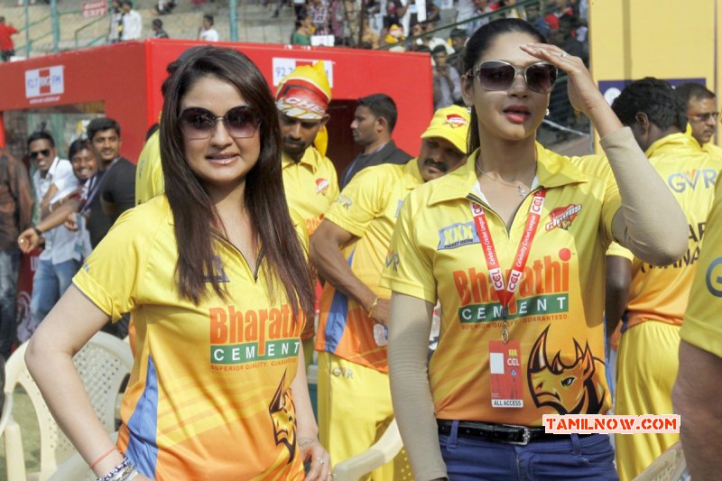 Latest Stills Tamil Function Ccl5 Chennai Rhinos Vs Veer Marathi Match 6026