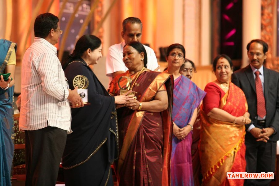 Cm J Jayalalitha And Manorama At 100 Years Of Indian Cinema 44