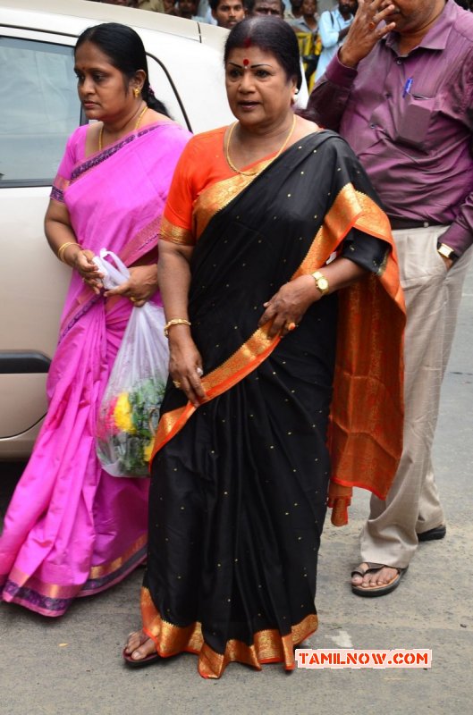 Tamil Function Celebrities Pay Last Respect To Ms Viswanathan 2015 Pic 1569