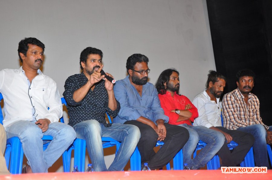 Director Cheran Pressmeet Stills 5352