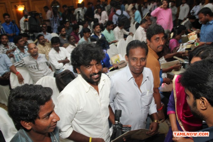 Director Vijay And Actress Amala Paul Press Meet 932