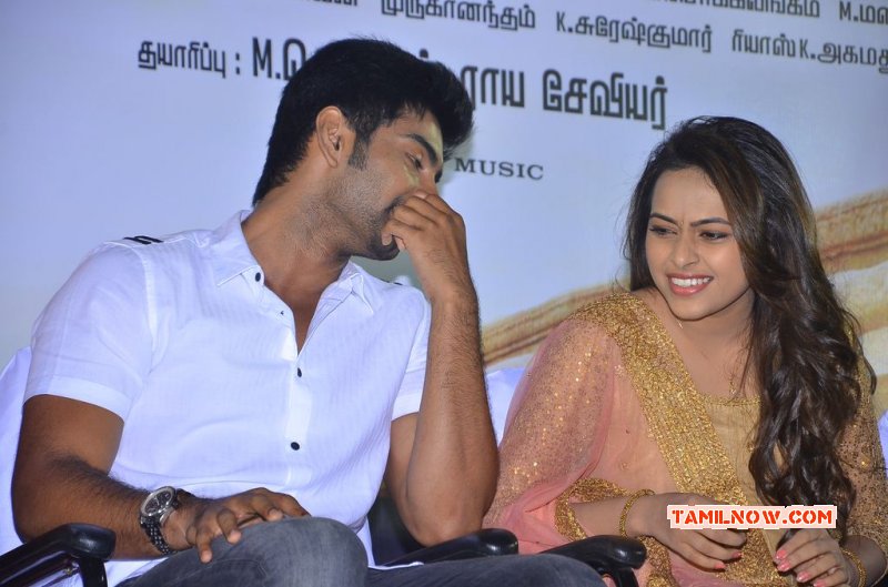 Atharva Sri Divya At Eetti Audio Launch 885