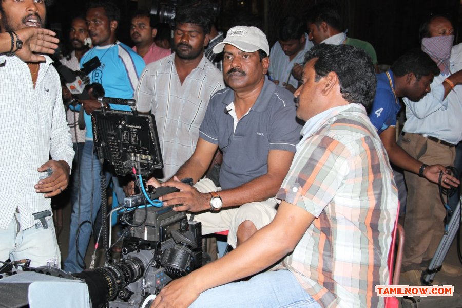 En Vazhi Thani Vazhi Shooting Spot Stills 9668