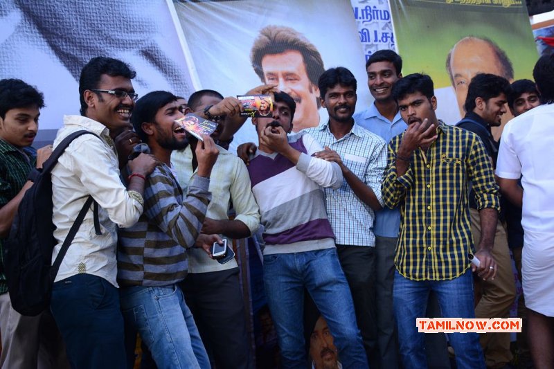 Picture Tamil Event Fans Celebrates Rajinikant Birthday And Lingaa Release 9128