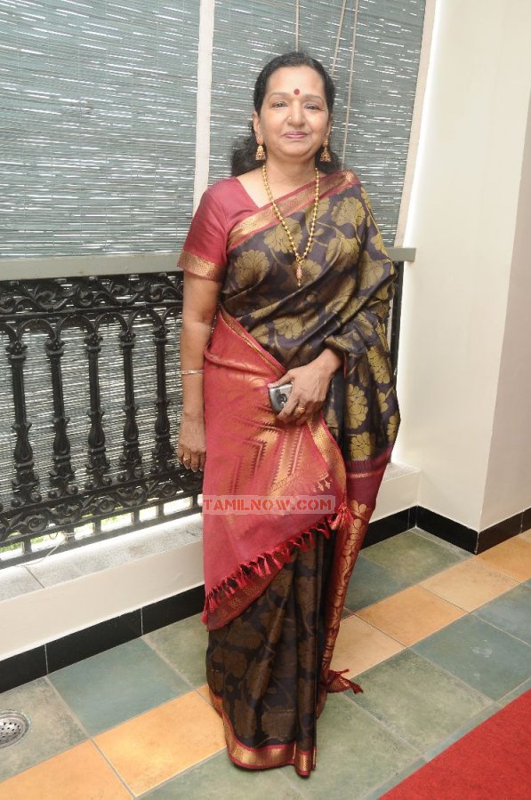 Shobha Chandrasekhar At Gv Prakash Saindhavi Wedding 98