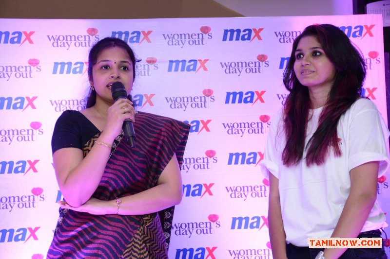 Ishara Inaugurates Max Women Day Out 7668