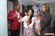 Janani Iyer Essensuals Salon Launch 434