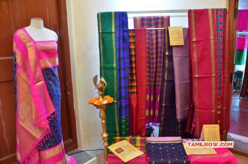 Jyothika At Heirloom Kanjivaram Exhibition Tamil Function 2017 Gallery 919