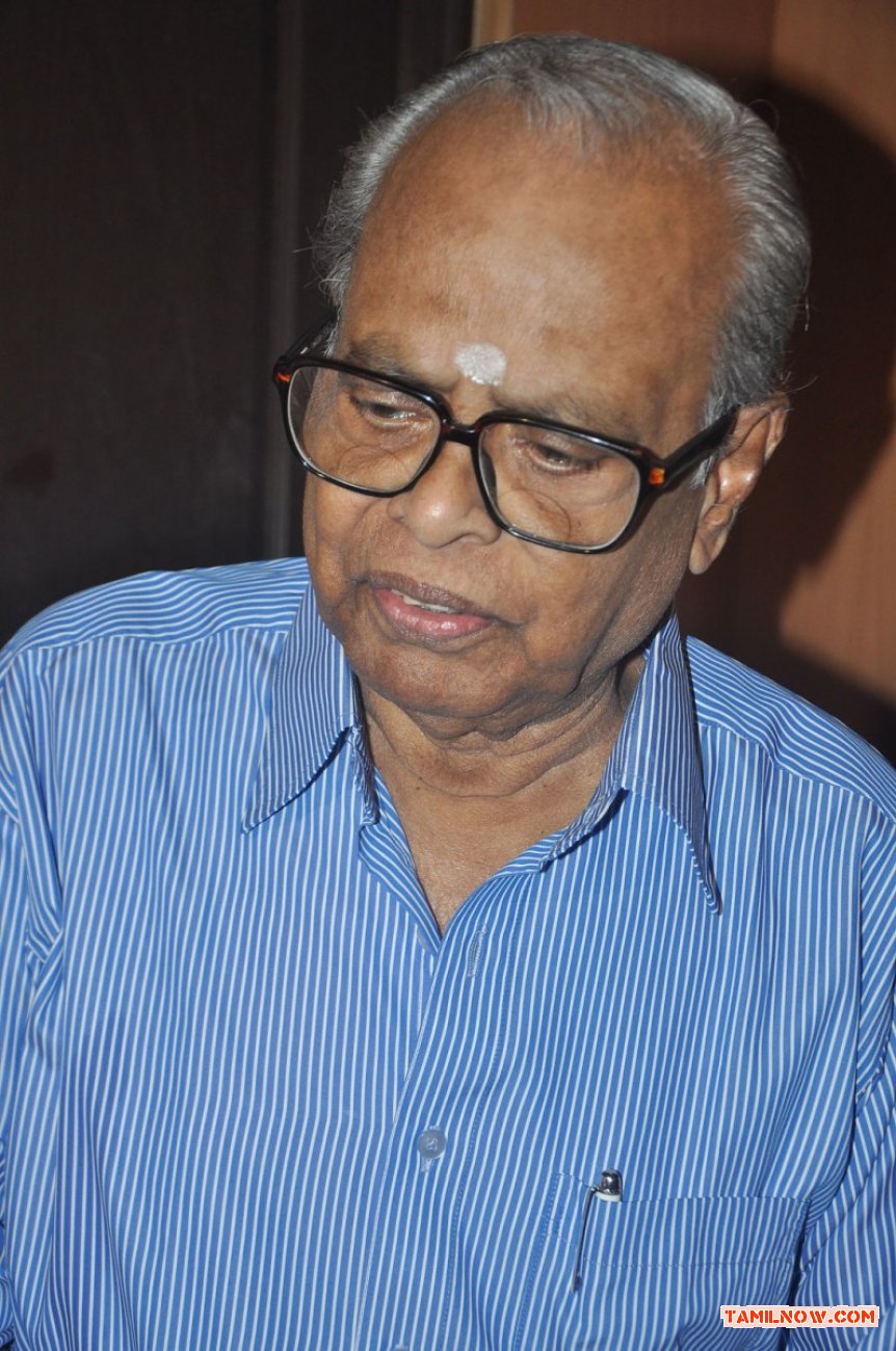 K Balachandar9 328