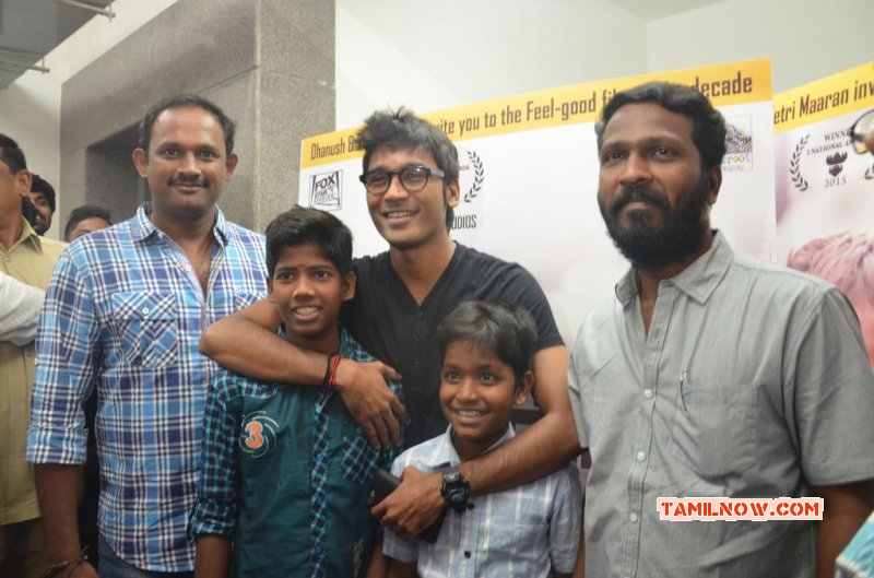 Recent Photo Kaaka Muttai Trailer Launch Tamil Movie Event 6204