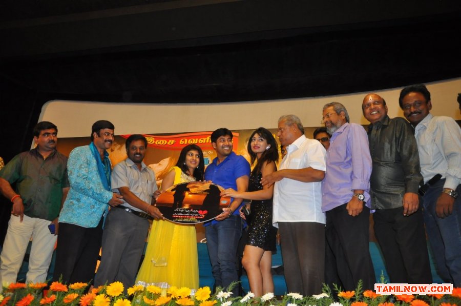 Kadhalukku Kannillai Audio Launch Stills 3548