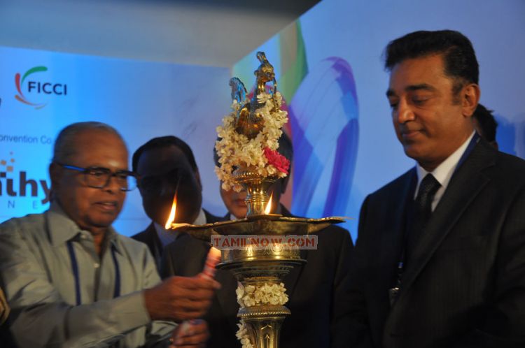 Kamal And Trisha At Ficci Launch 9741