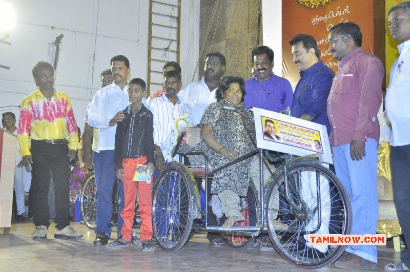 Kamalhaasan Birthday Celebration Tamil Function Nov 2014 Image 921