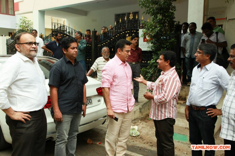 Kamalhaasans Drishyam Remake Pooja 1008