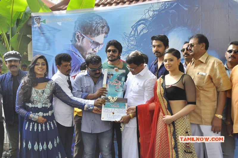 2014 Gallery Karaiyoram Movie Launch 9892