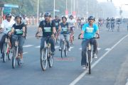 Karthi Flags Off Chennai Cycling 2013 Photos 9523