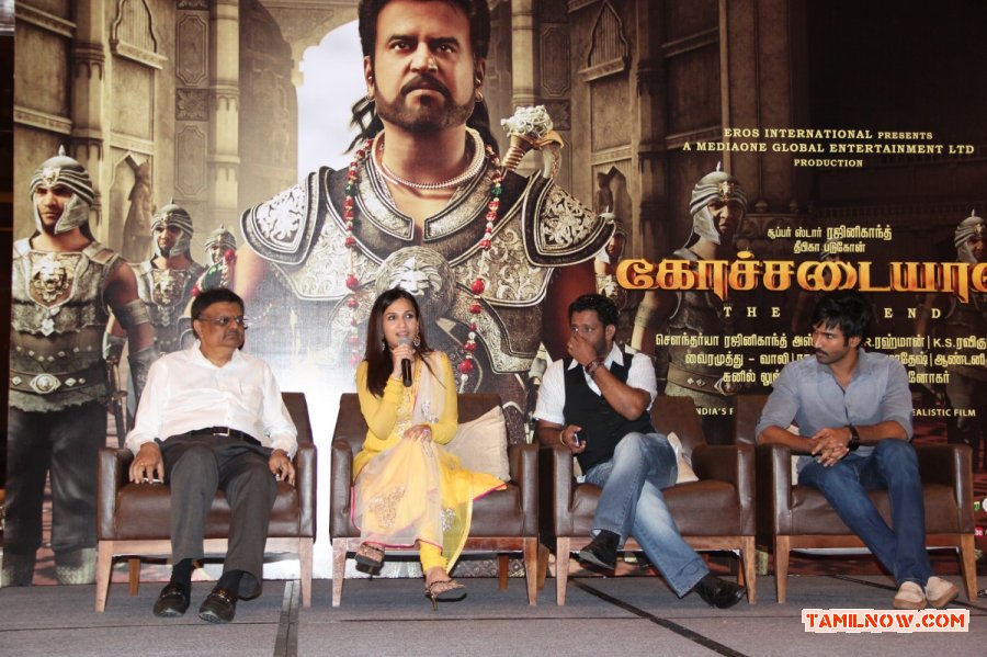 Kochadaiiyaan Press Meet 327