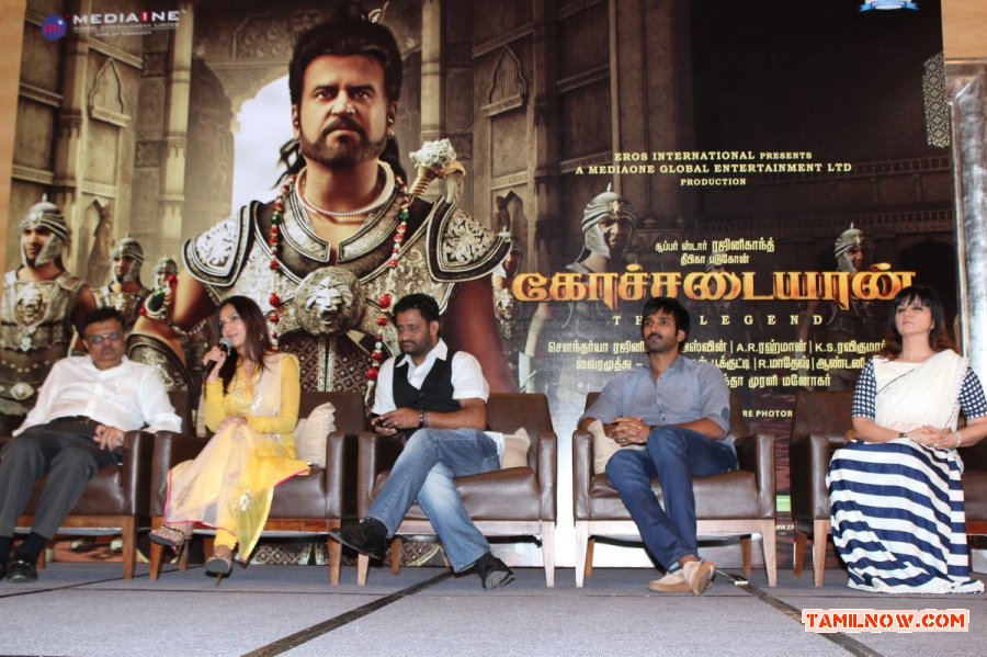 Kochadaiiyaan Press Meet 7100