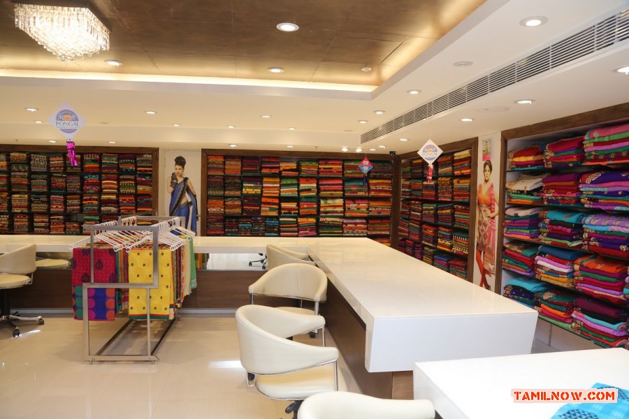 Lakshmirai Inaguarates Shreeniketan Showroom Annanagar 1632