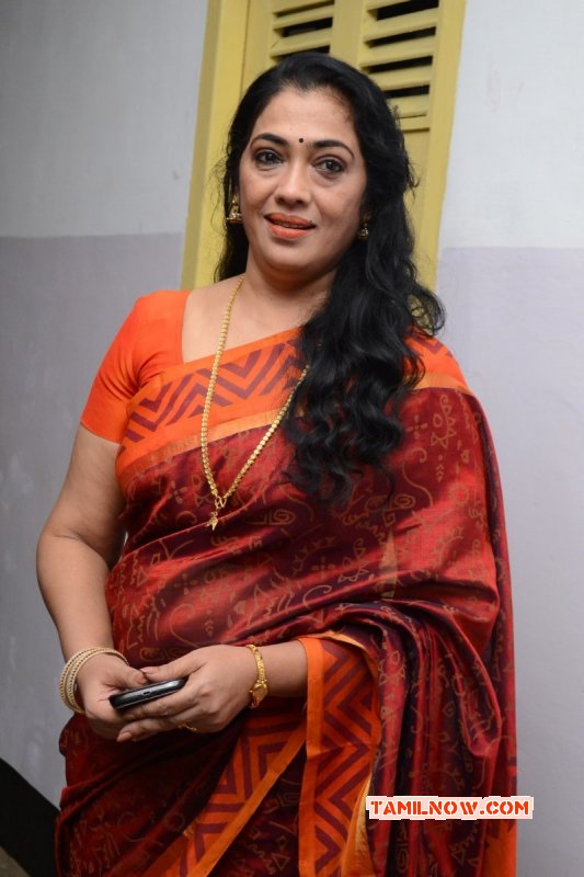 Actress Rekha 924