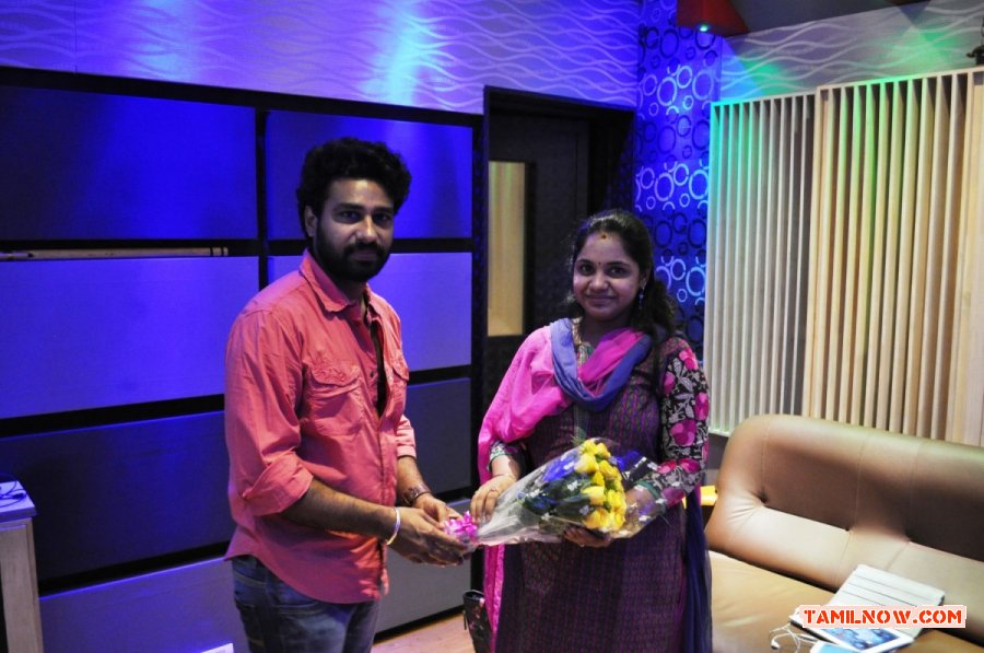 Madhu Maadhu Soodhu Song Recording 3128