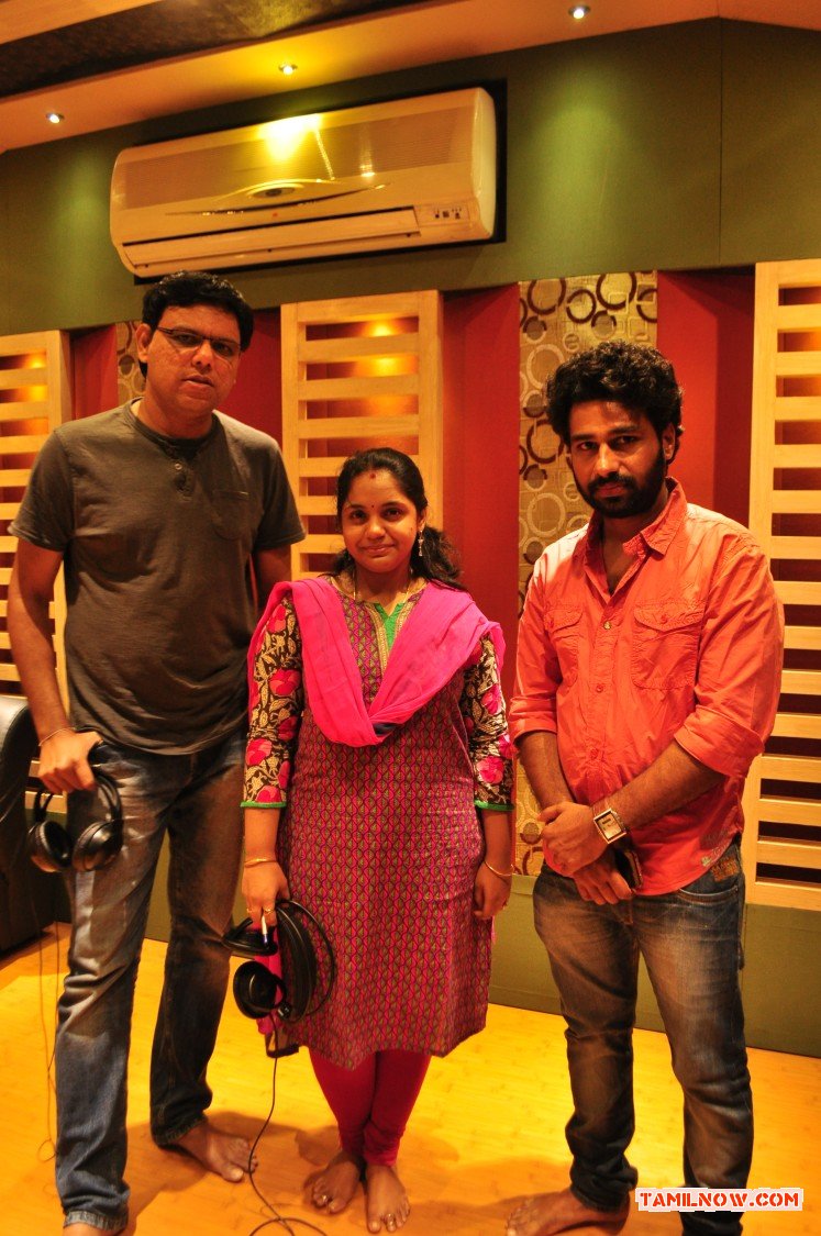 Madhu Maadhu Soodhu Song Recording Stills 2318