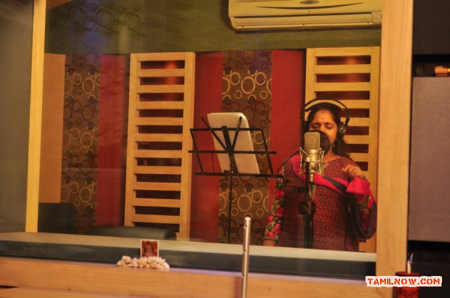 Madhu Maadhu Soodhu Song Recording Stills 6416