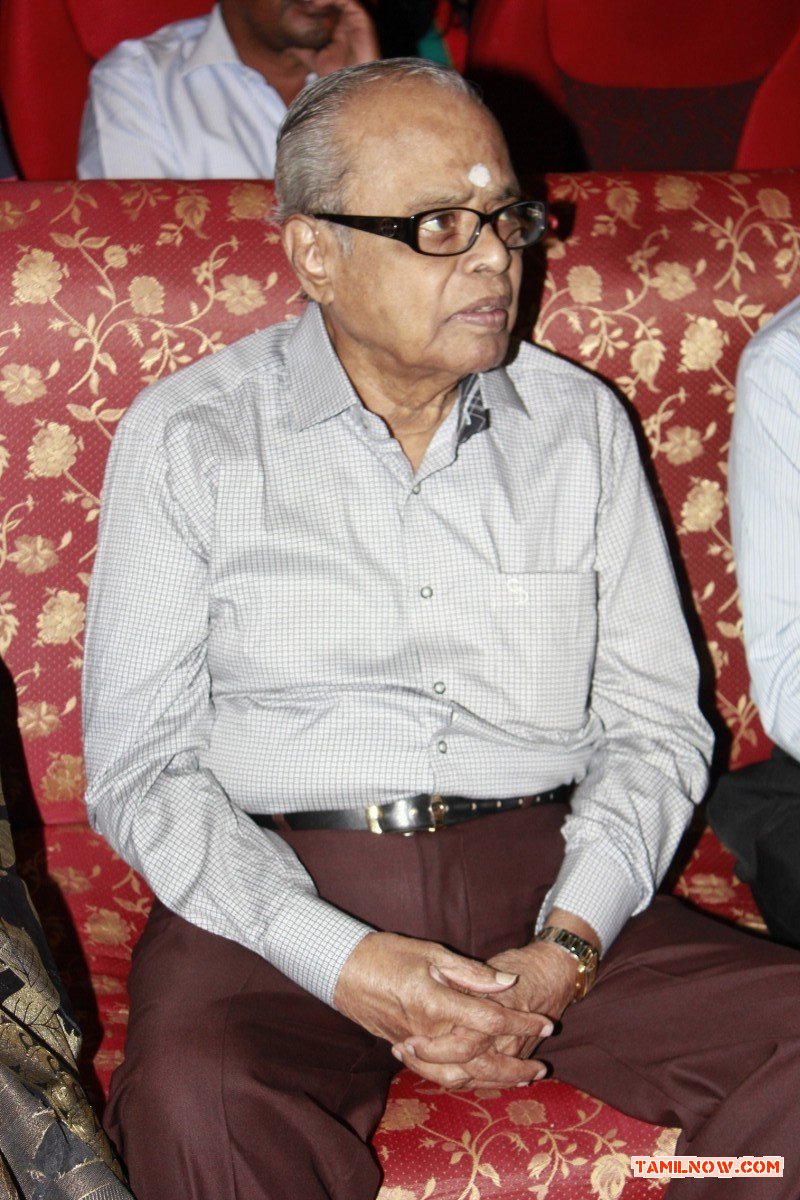 K Balachander At Mattram Thedi Annual Calendar Launch 156