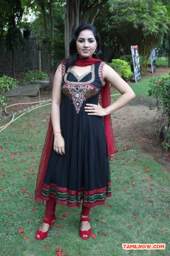 Actress Shrusti 644