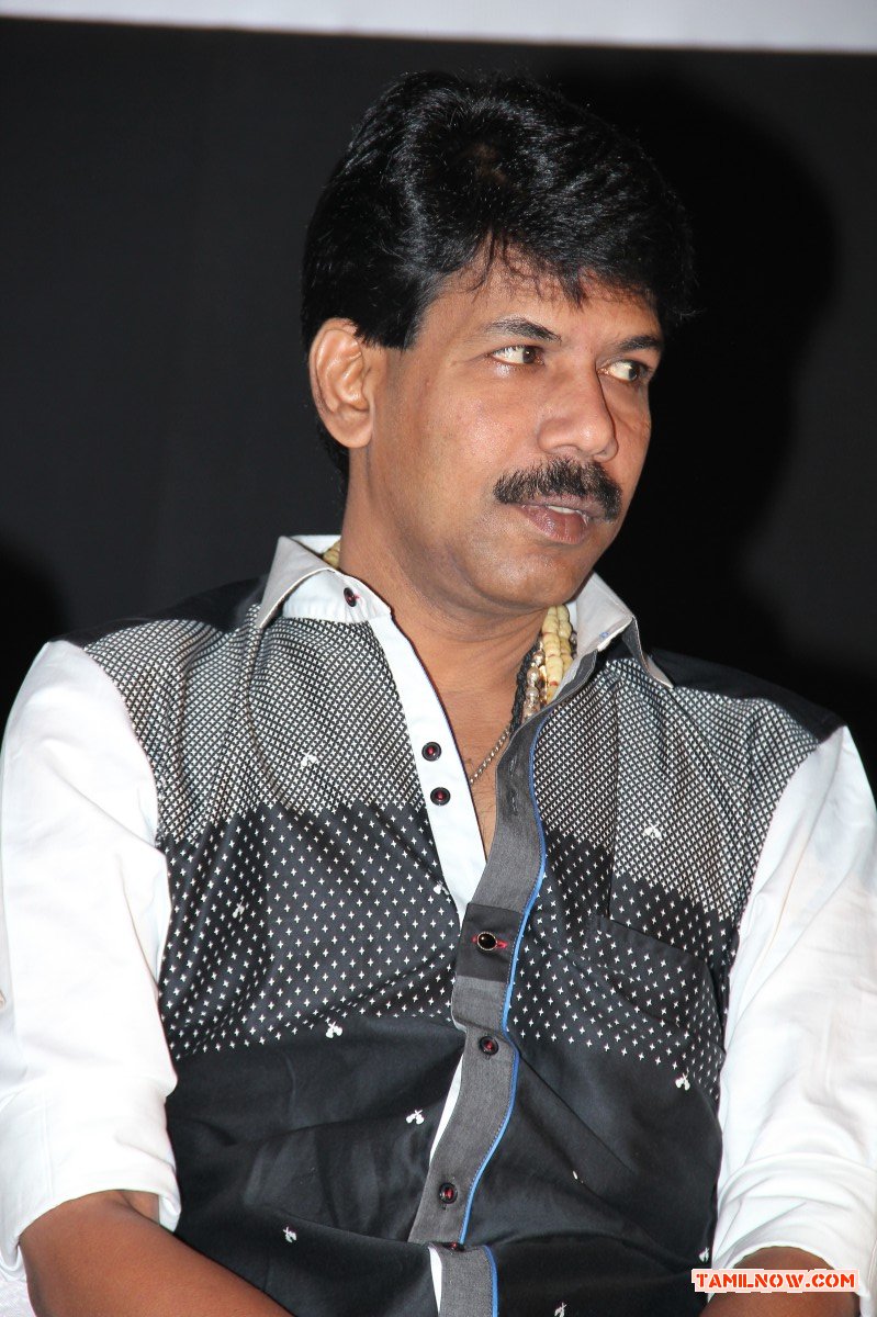 Director Bala At Naan Sigappu Manitha Audio Launch 756