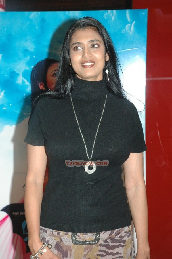 Nankam Pirai 3d Premiere Show 7813