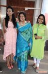 Sruthi Lakshmi Ramakrishnan And Viji 911