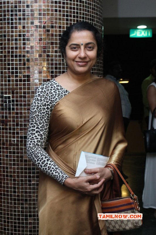 Gallery Suhasini Maniratnam 306