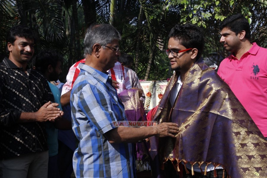 Onbathil Guru Movie Pooja Photos 7463