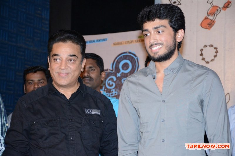 Kamalhaasan Kalidas At Oru Pakka Kadhai Launch 731