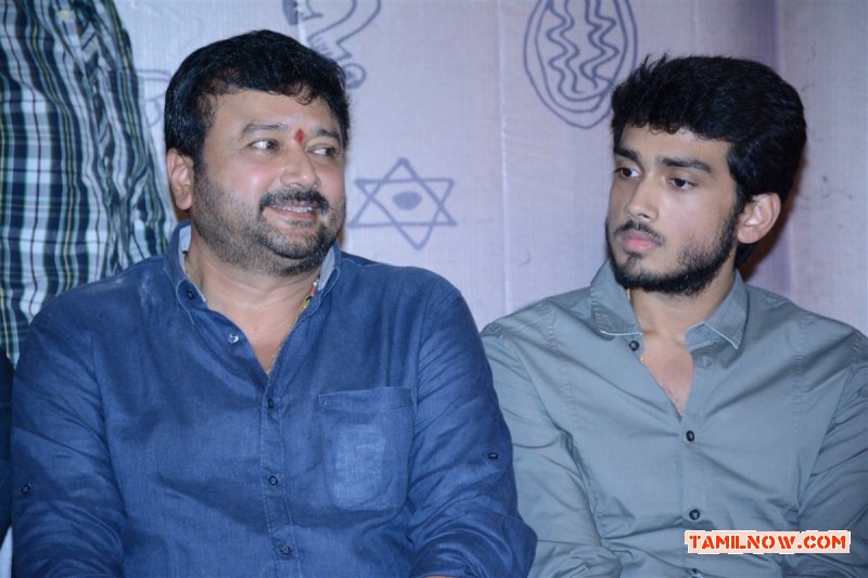 Oru Pakka Kadhai Hero Intro Pressmeet Photos 7232