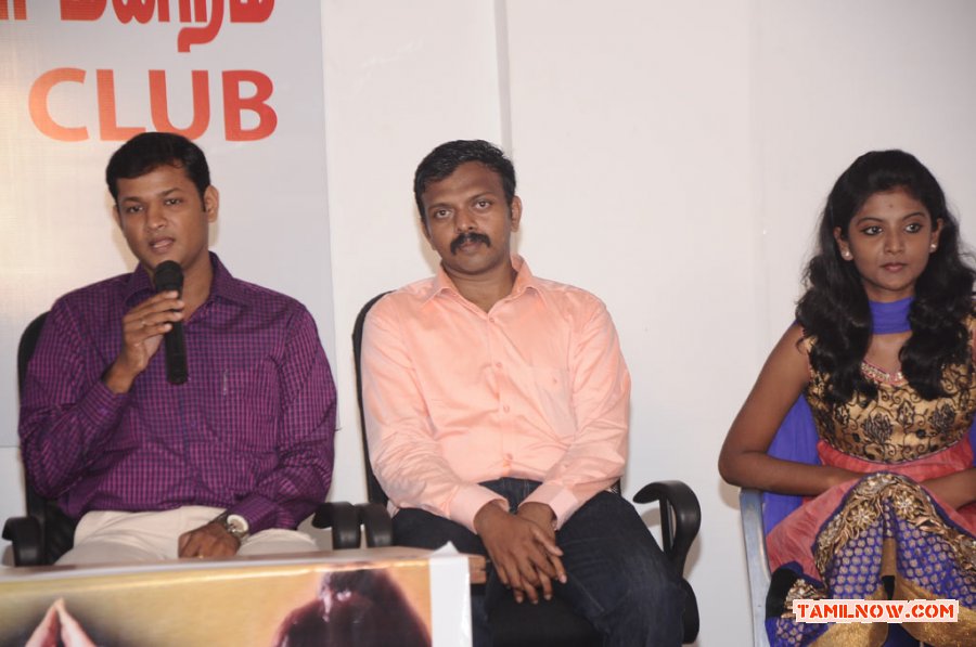 Ovvoru Nanbanum Thevai Machan Press Meet Photos 2286