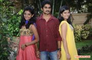 Ovvoru Nanbanum Thevai Machan Press Meet Photos 3863