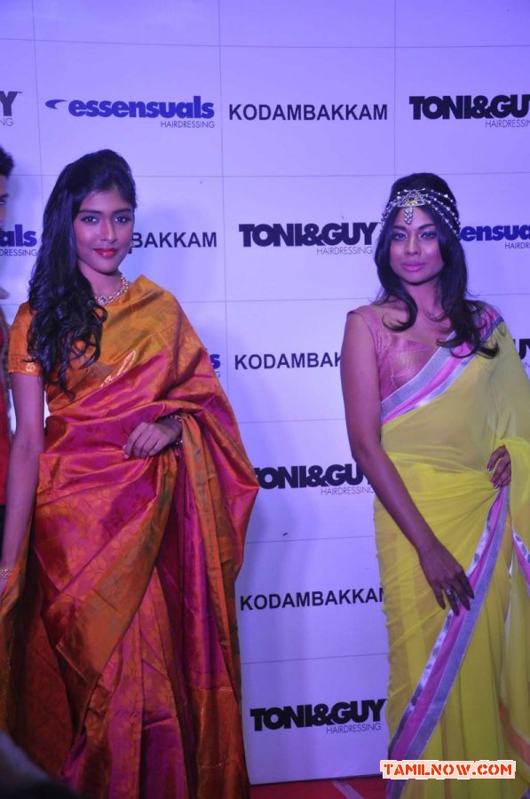Parvathy Omanakuttan Launches Toni And Guy Essensuals 4478
