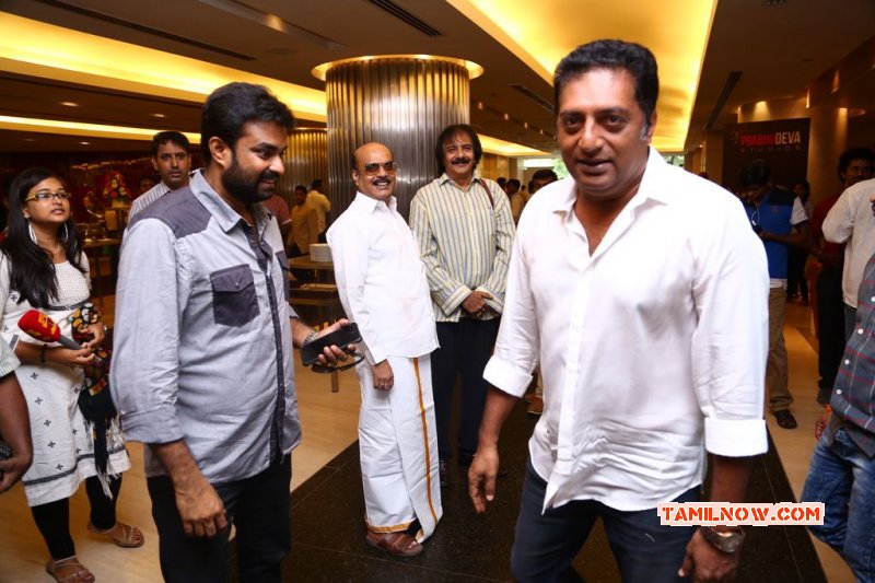 Director Vijay Prakash Raj 788