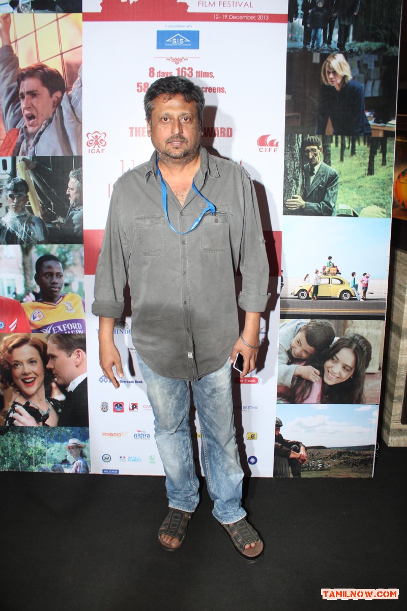 Red Carpet In Inox At Ciff 2013 7730