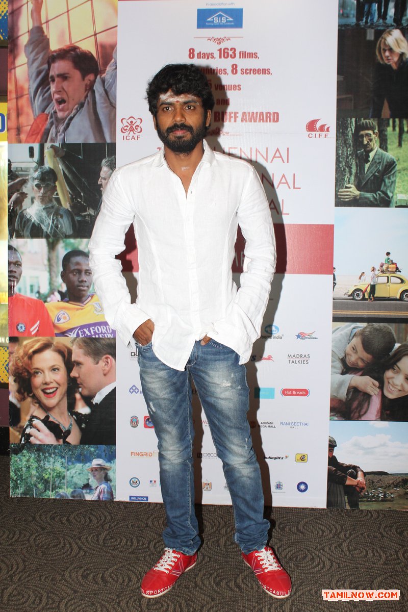Red Carpet In Inox At Ciff 2013 7902