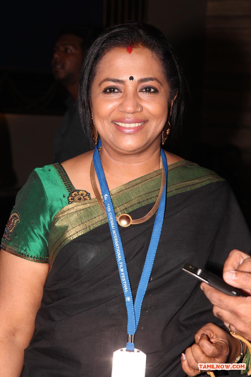 Poornima Bhagyaraj At Ciff 2013 135