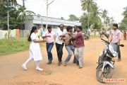 Saaindhaadu Saaindhaadu Working Stills