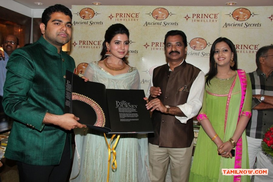 Samantha Inaugurates Of Prince Jewellery Exhibition 6665