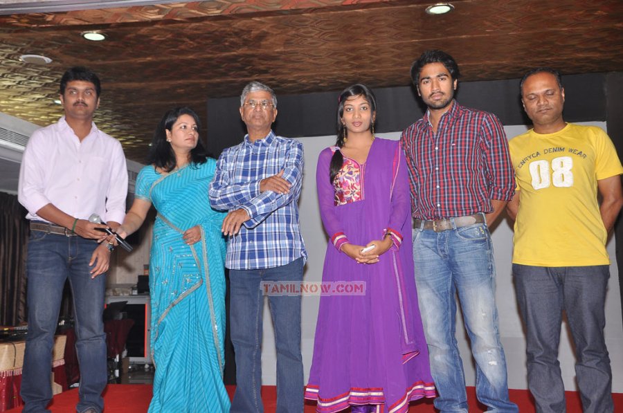 Sattam Oru Iruttarai Trailer Launch Photos 4879