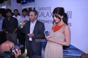 Shruti Haasan Launches Samsung Galaxy S3 5454