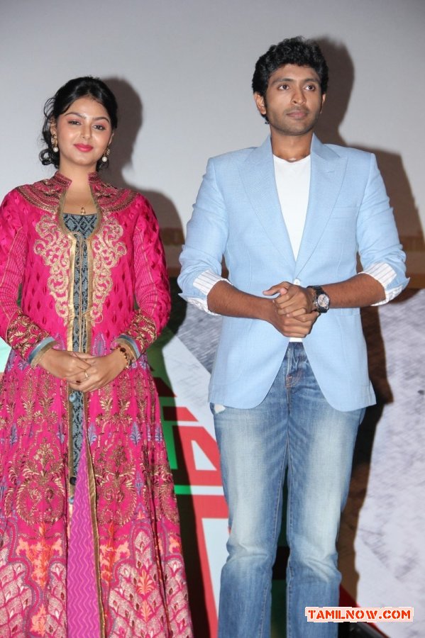 Monal Gajjar Vikram Prabhu At Sigaram Thodu Audio Launch 696